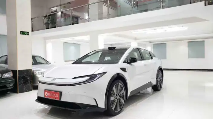 TOYOTA bZ5 2025 Model 550 PRO Zhixing Edition – фото 1