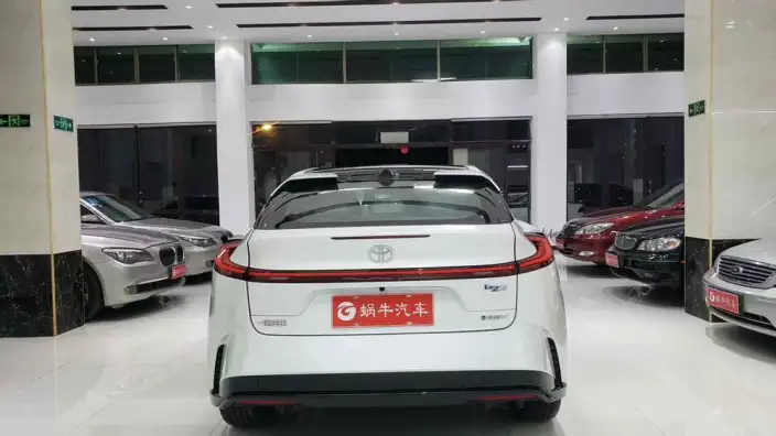 TOYOTA bZ5 2025 Model 550 PRO Zhixing Edition – фото 6