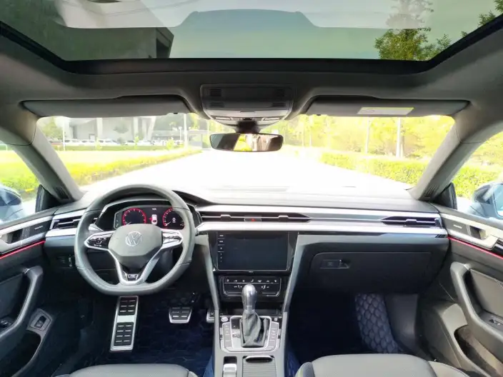 Volkswagen CC 2021 Model 380TSI Eye-catching version – фото 9