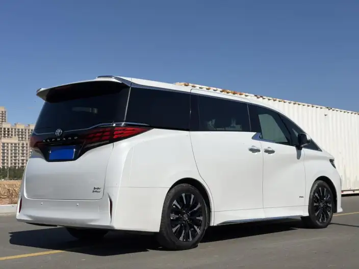 Elfa 2023 Model 2.5L Intelligent Hybrid 4WD Premium – фото 6