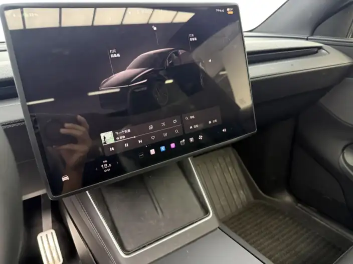 Model Y 2026 Model Rear-wheel drive version – фото 9