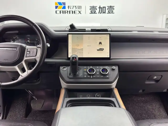 Land Rover Defender 2022 Model 110 P400 X-Dynamic HSE – фото 7