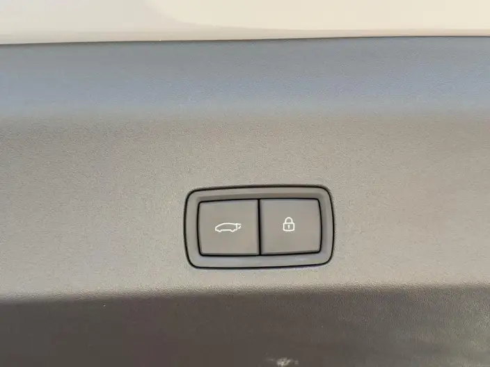 Li Auto MEGA 2024 Model Ultra Edition – фото 7