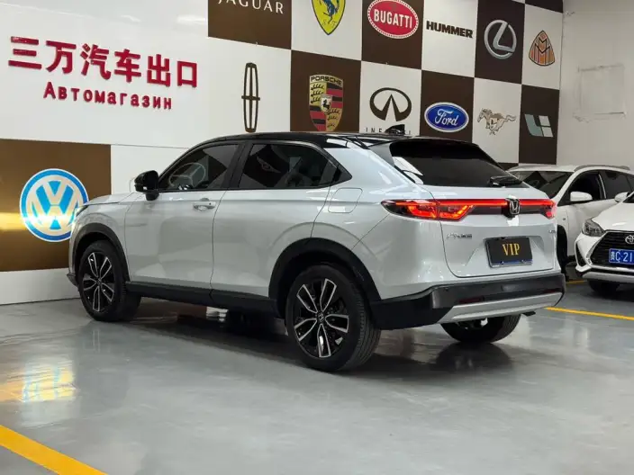 Honda Vezel 2023 Model 1.5L CVT Deluxe Edition – фото 4