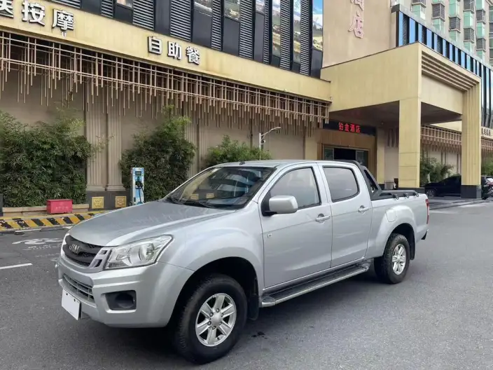 RE-MAX Ruimai 2020 Model 2.8T Classic 2WD Diesel China VI Comfort Model Extended Edition JE493ZLQ6E