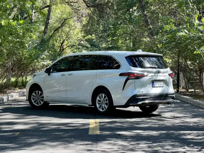 Granvia 2024 Model Intelligent Hybrid 2.5L 2WD Comfort Edition – фото 5