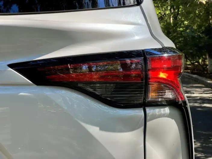 Granvia 2024 Model Intelligent Hybrid 2.5L 2WD Comfort Edition – фото 10