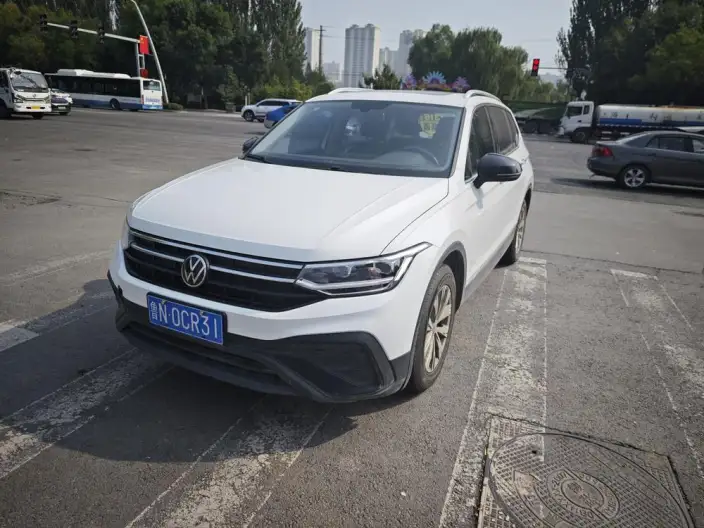 Volkswagen Tiguan L 2024 Model 300TSI 2WD Smart Edition – фото 1