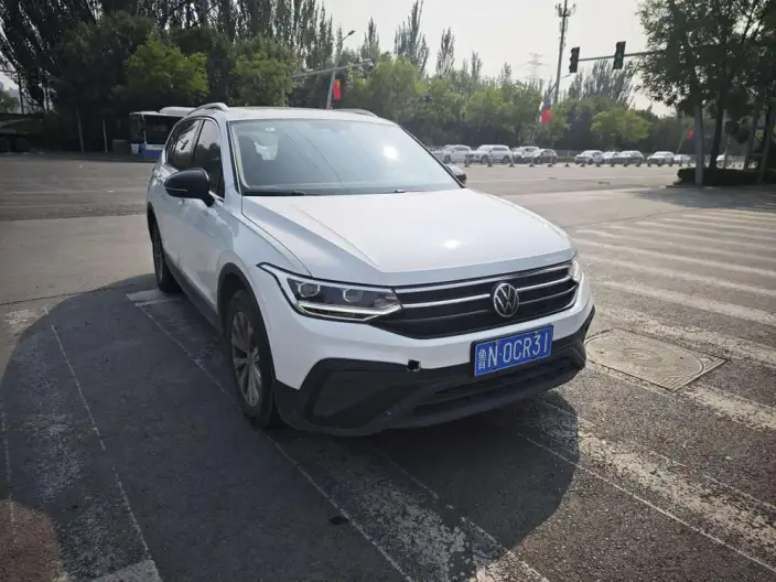Volkswagen Tiguan L 2024 Model 300TSI 2WD Smart Edition – фото 3