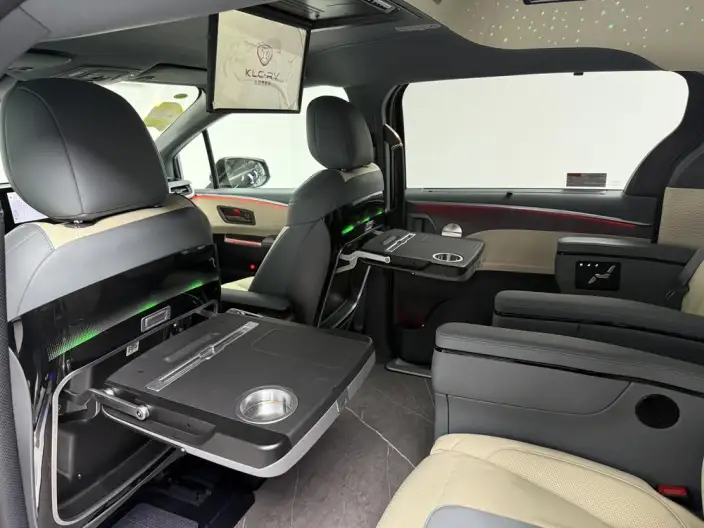 Toyota Sienna 2024 Model Hybrid 2.5L Comfort Edition – фото 9
