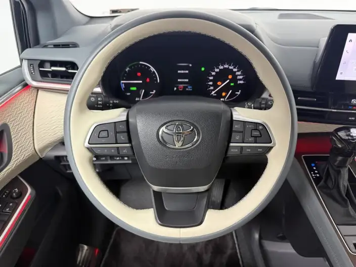 Toyota Sienna 2024 Model Hybrid 2.5L Comfort Edition – фото 10