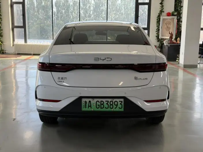 BYD Qin PLUS DM 2025 Model Smart Driving Edition DM-i 55KM Leading Model – фото 5