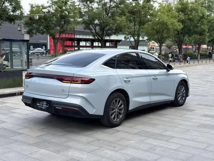 QinL DM 2024 Model DM-i 80KM Leading Model – фото 5