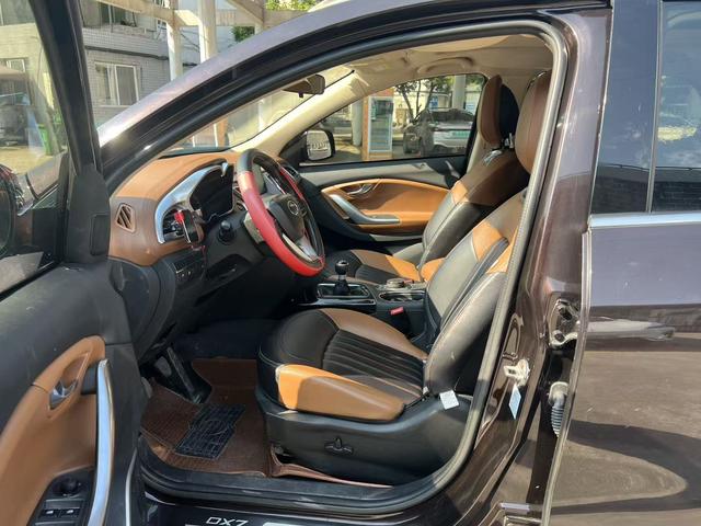 Southeast DX7 2015 модификация 1.5T Manual Prestige – фото 4