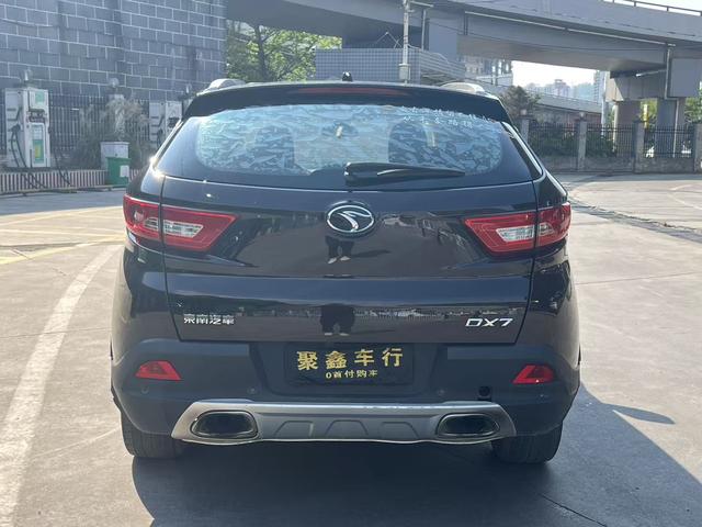 Southeast DX7 2015 модификация 1.5T Manual Prestige – фото 8