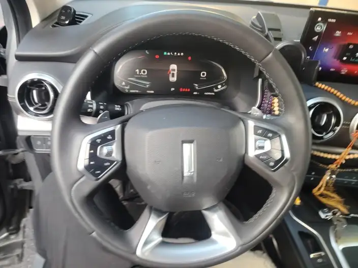WEY VV6 2021 Model 2.0T 2WD Smart Enjoy + – фото 7