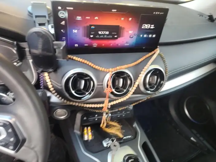 WEY VV6 2021 Model 2.0T 2WD Smart Enjoy + – фото 8