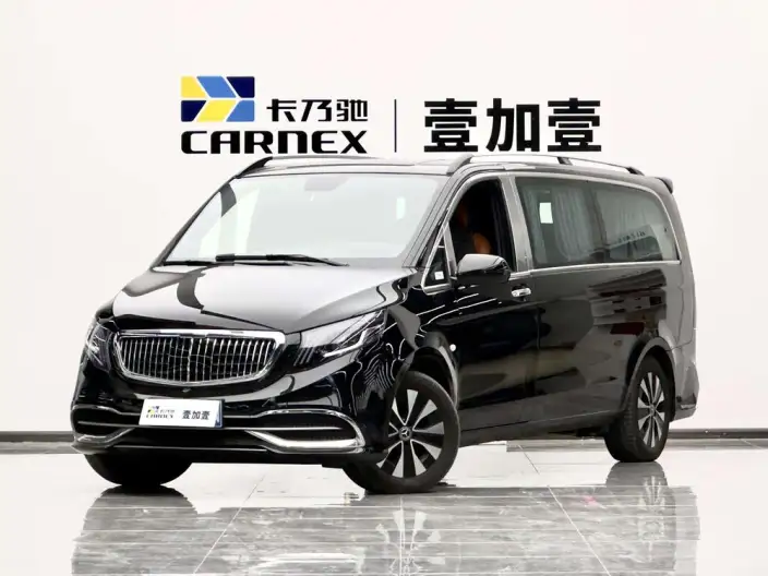 Viano 2023 Model 2.0T Elite Edition 7 seat – фото 1