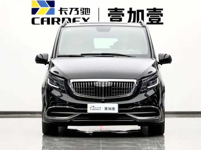 Viano 2023 Model 2.0T Elite Edition 7 seat – фото 2
