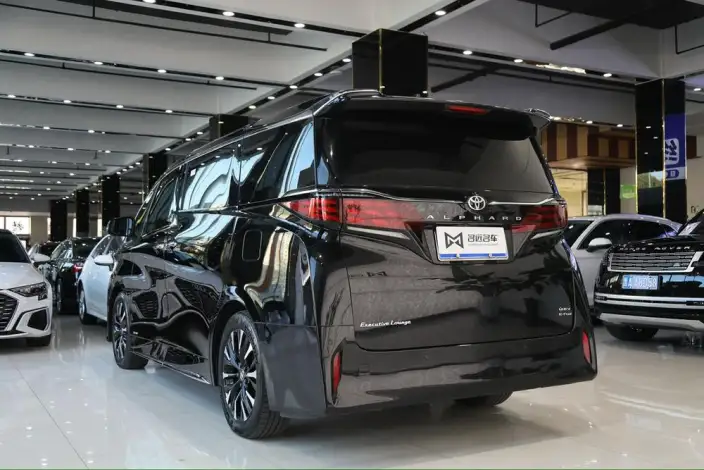 Elfa 2023 Model 2.5L Intelligent Hybrid 4WD Premium – фото 4
