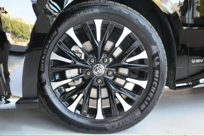 Elfa 2023 Model 2.5L Intelligent Hybrid 4WD Premium – фото 8