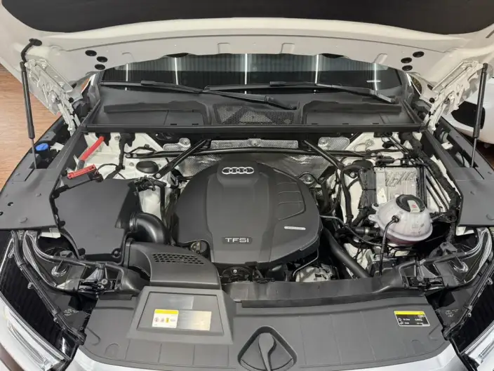 Audi Q5L 2020 Model Facelift 40 TFSI Rong Xiang Enterprising Model – фото 7