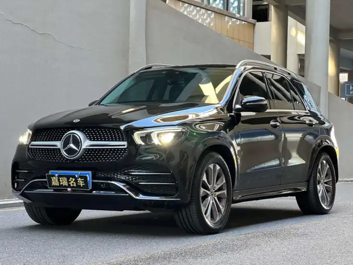 Mercedes-Benz GLE Imported 2022 Model GLE 350 4MATIC Fashion Model – фото 1