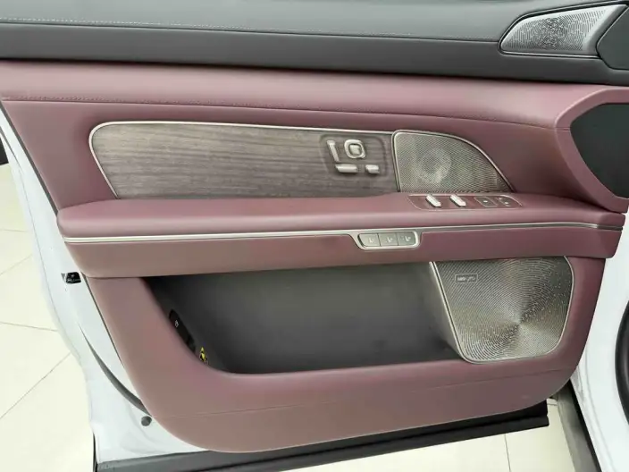 NIO ES8 2026 Model VI seat Executive Deluxe Edition – фото 10