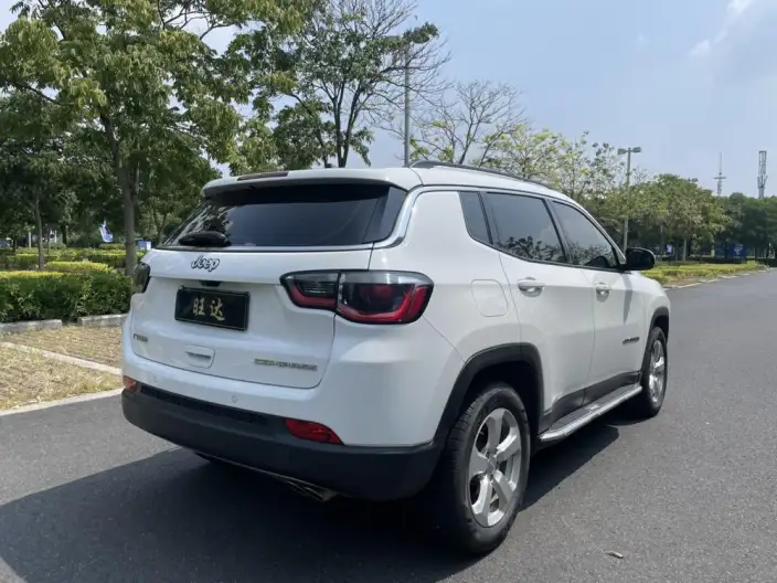Jeep Compass 2020 Model 220T Elite Edition – фото 7