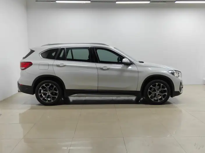 BMW X1 2020 Model sDrive20Li Exclusive Model – фото 8