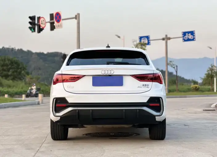 AUDI Q3 Sportback 2020 Model 40 TFSI Fashion Model – фото 6