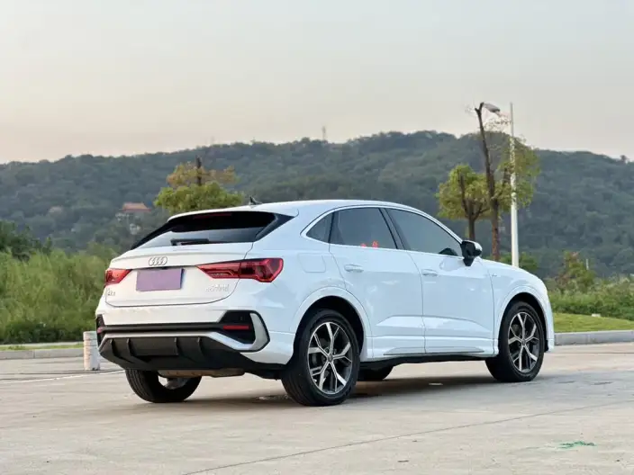AUDI Q3 Sportback 2020 Model 40 TFSI Fashion Model – фото 7