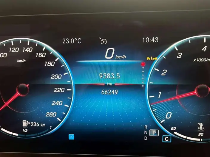 Mercedes-Benz E-Class 2023 Model E 260 L 4MATIC sedan – фото 10
