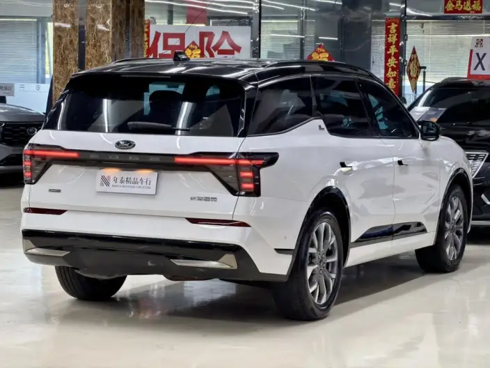 Ford Edge 2023 Model Ford Edge L 2.0T EcoBoost E Hybrid 4WD VII seat Supreme Model – фото 6