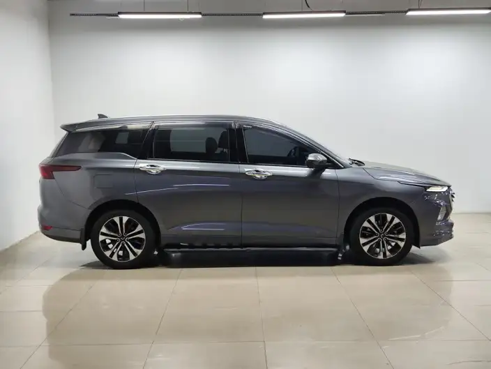 Wuling Victory 2020 Model 1.5T CVT Flagship Model First class – фото 8