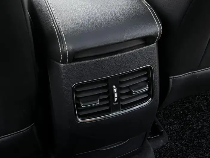 Roewe RX5 2020 Model 20T Automatic 4G Connected Million Model – фото 7