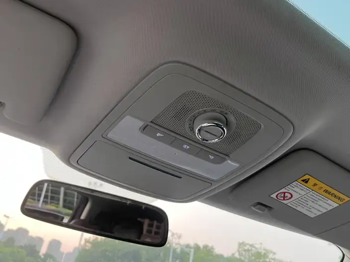 Roewe RX5 2020 Model 20T Automatic 4G Connected Million Model – фото 9