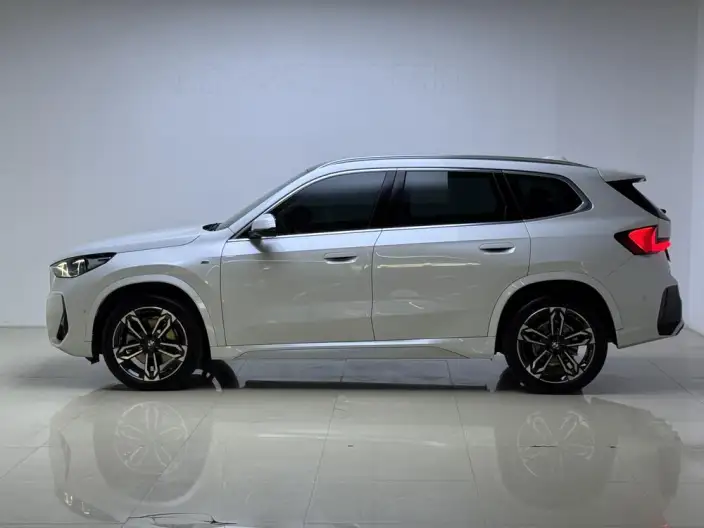BMW X1 2023 Model sDrive25Li M Sports Set – фото 4