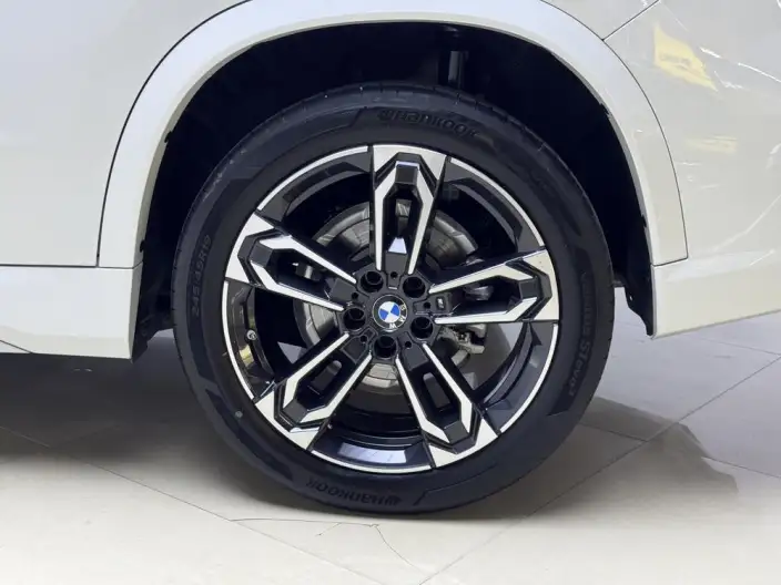 BMW X1 2023 Model sDrive25Li M Sports Set – фото 9