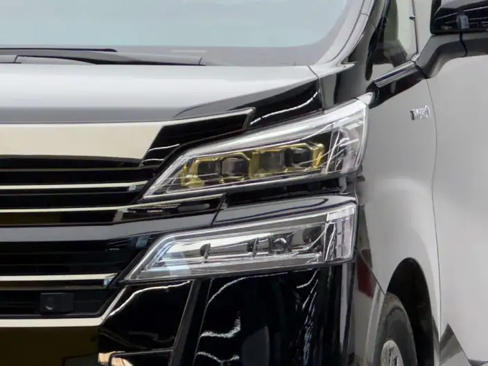 Vellfire 2023 Model 2.5L Automatic 4WD 7 seat Parallel Imported – фото 4