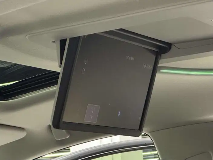 Vellfire 2023 Model 2.5L Automatic 4WD 7 seat Parallel Imported – фото 6