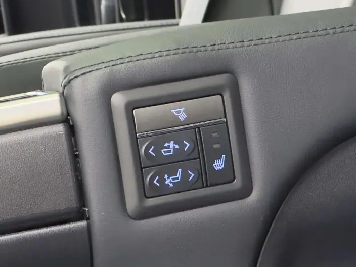 Vellfire 2023 Model 2.5L Automatic 4WD 7 seat Parallel Imported – фото 8