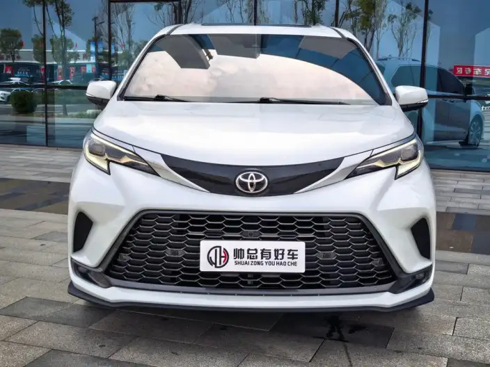 Granvia 2024 Model Intelligent Hybrid 2.5L 2WD Noble PLUS Edition – фото 2