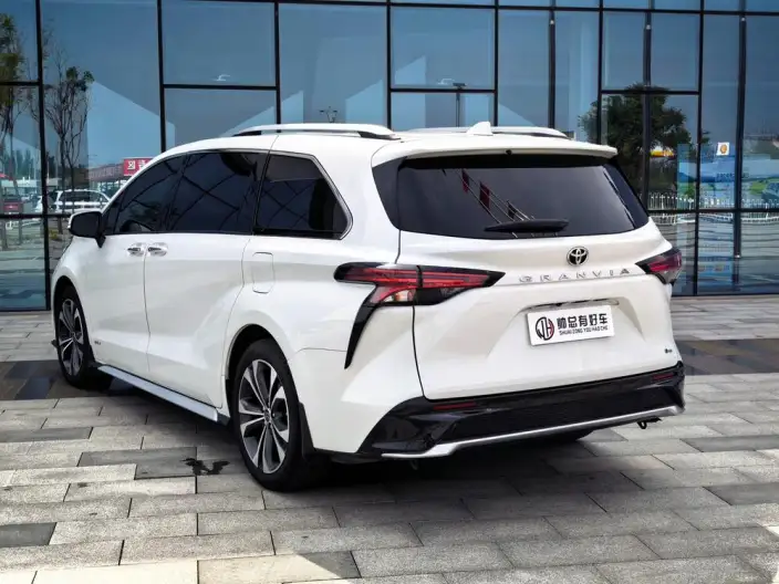 Granvia 2024 Model Intelligent Hybrid 2.5L 2WD Noble PLUS Edition – фото 5