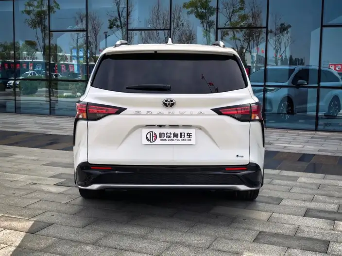 Granvia 2024 Model Intelligent Hybrid 2.5L 2WD Noble PLUS Edition – фото 6