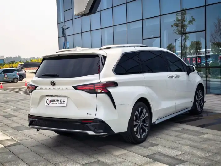 Granvia 2024 Model Intelligent Hybrid 2.5L 2WD Noble PLUS Edition – фото 7