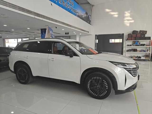 Nissan Pathfind 2024 380VC-TURBO AWD Smart Premium 6-seat – фото 3