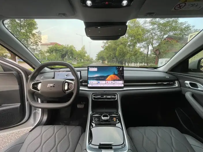 Geely Galaxy A7 EM 2025 Model 70km Luxury Xiang Edition – фото 7
