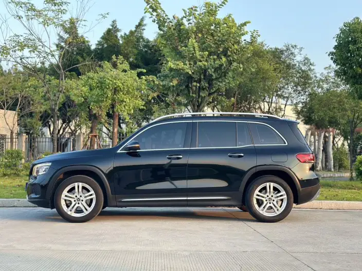 Mercedes-Benz GLB 2021 Model GLB 200 Dynamic Model – фото 4