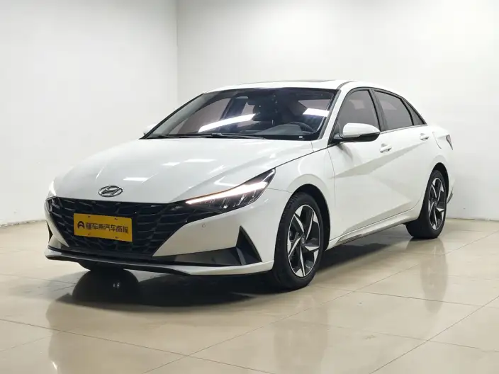 Hyundai Ioniq 2021 Model 1.5L CVT LUX Premium Edition – фото 1